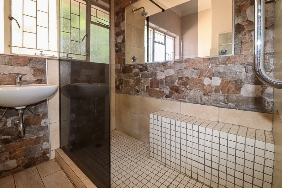 2 Bedroom Property for Sale in Songloed North West